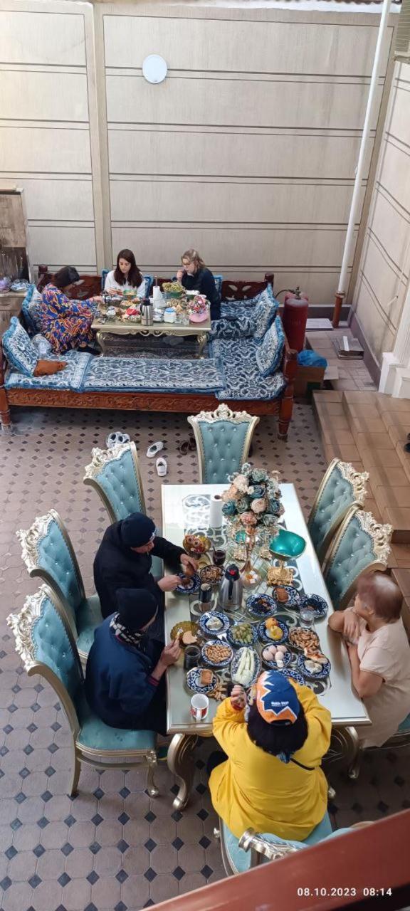 Uvaysiy Family Guest House Marghilon Dış mekan fotoğraf